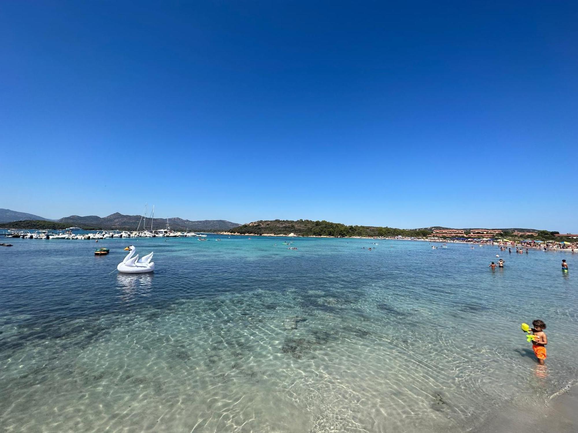Casa Smeralda: Con Giardino E Vicino Al Mare Punta Molara Buitenkant foto